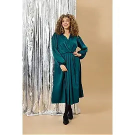 Dress V Wern black