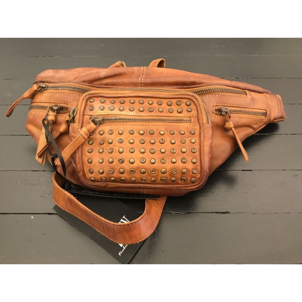 Belt bag studs cognac or black - Evolve Fashion