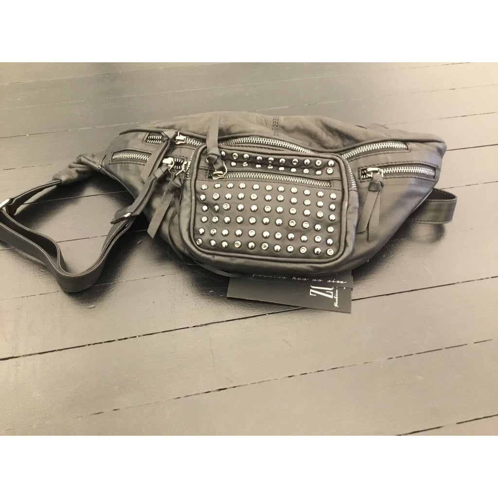 Belt bag studs cognac or black - Evolve Fashion