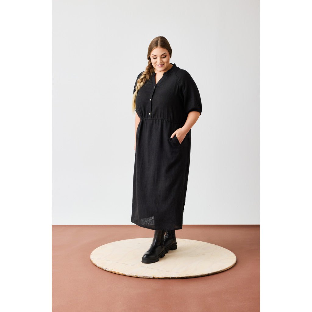 Raglan dress w tie string black - Evolve Fashion