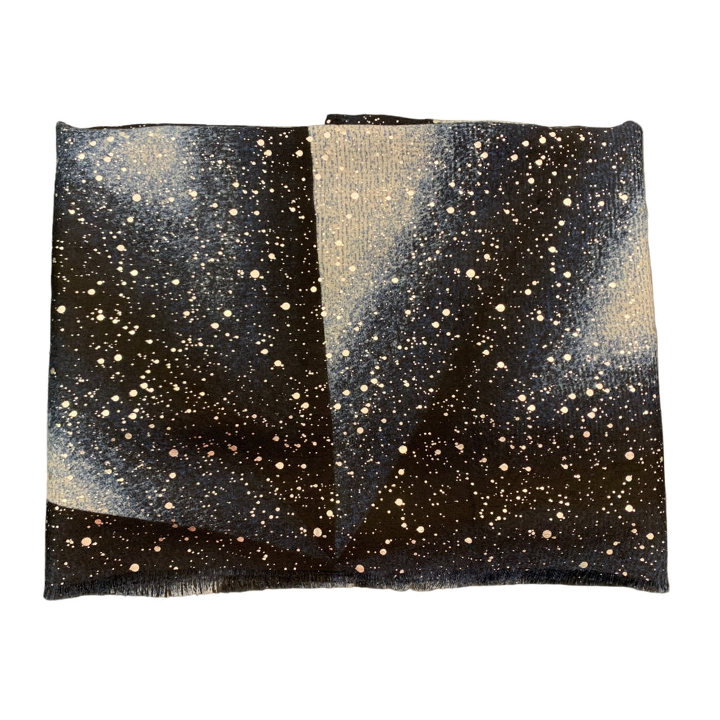 Shawl silver spots navy - Evolve Fashion