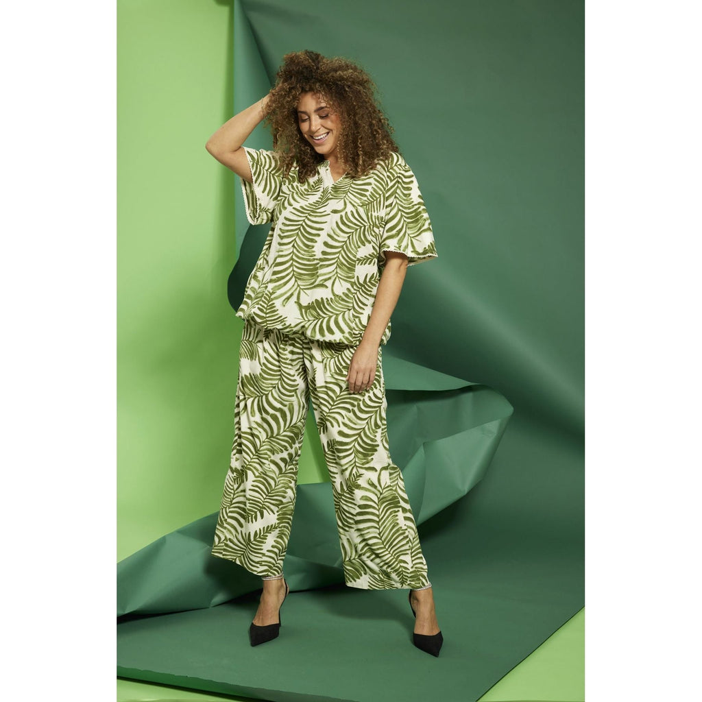 Trousers viscose MACY palm leaf - Evolve Fashion