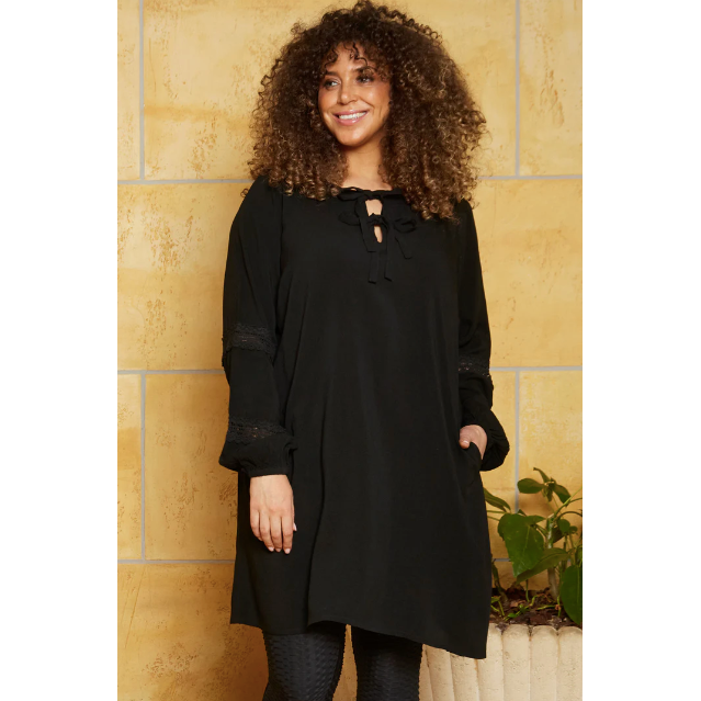 Tunic EMRY viscose black - Evolve Fashion